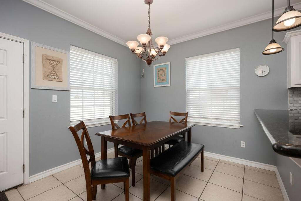 Luxury 3 Bed 2 Bath 2Nd Floor Condo By Beach South Padre Island Eksteriør billede