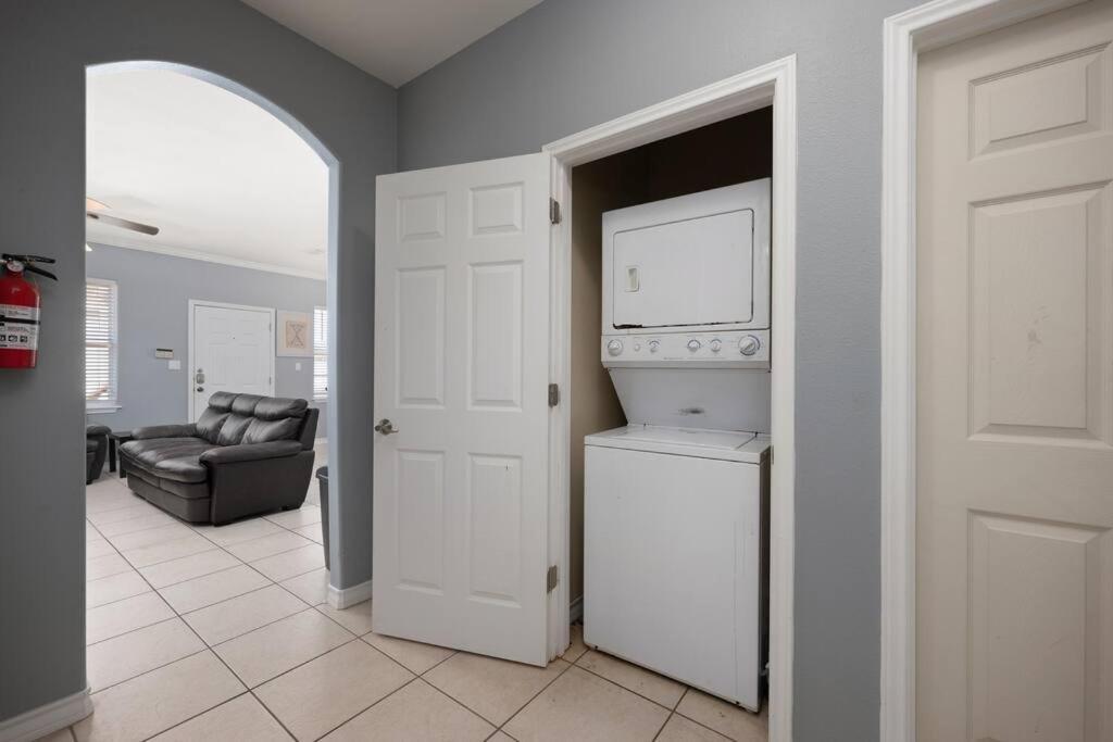 Luxury 3 Bed 2 Bath 2Nd Floor Condo By Beach South Padre Island Eksteriør billede